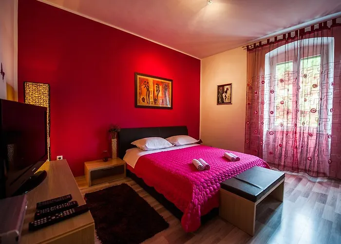 Downtown Nora * Σπλιτ